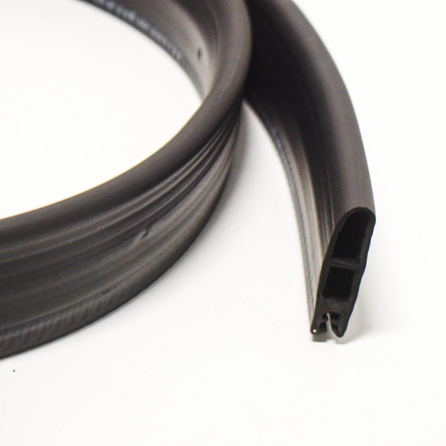 NEW MERCEDES BENZ GLK X204 FRONT BONNET HOOD SEAL A2048870000