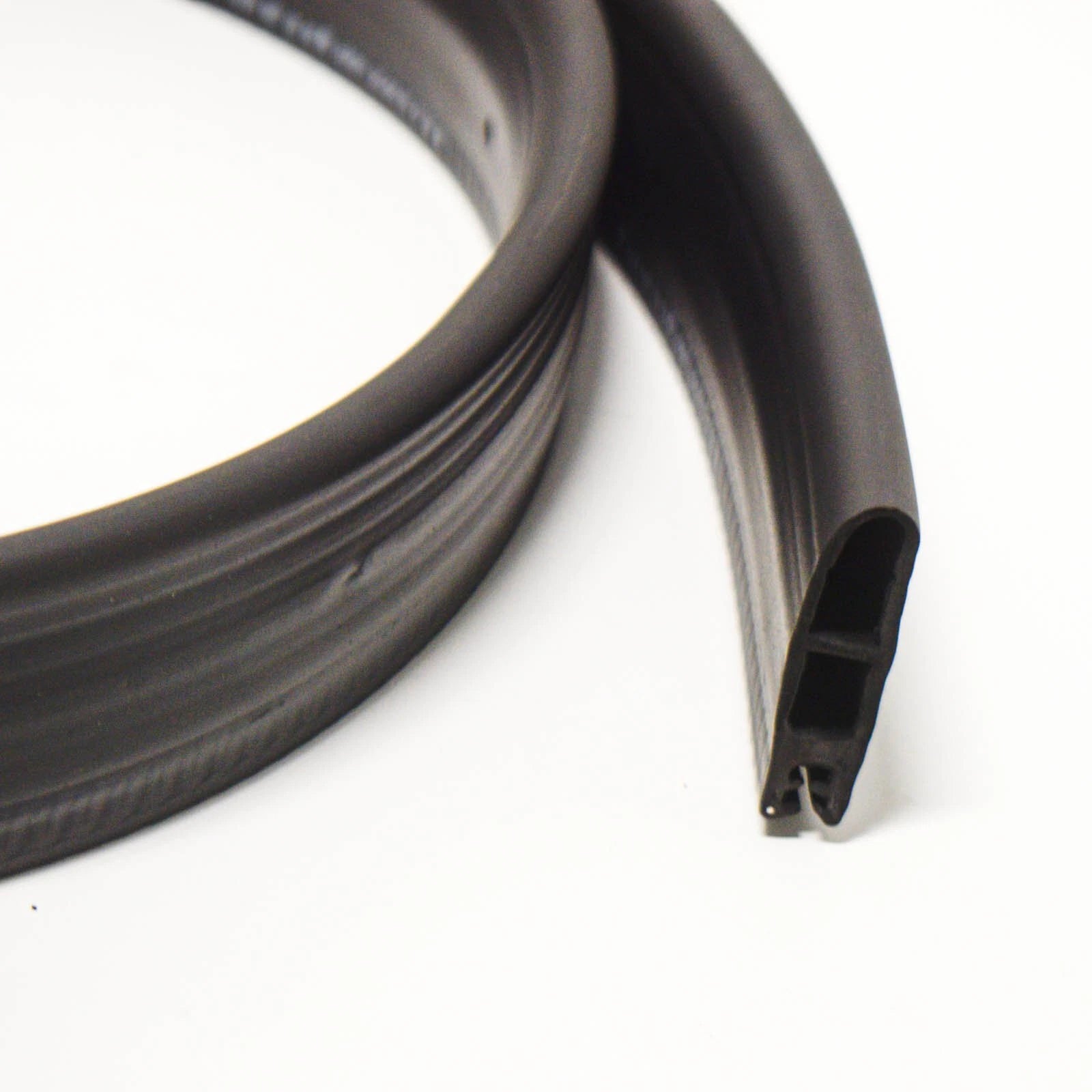 NEW MERCEDES BENZ GLK X204 FRONT BONNET HOOD SEAL A2048870000