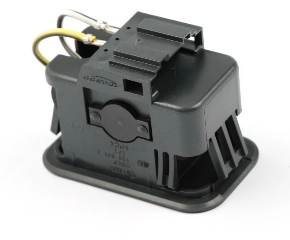 NEW AUDI A2 8Z LUGGAGE COMPARTMENT TRIM SOCKET 4B0925071A2AQ