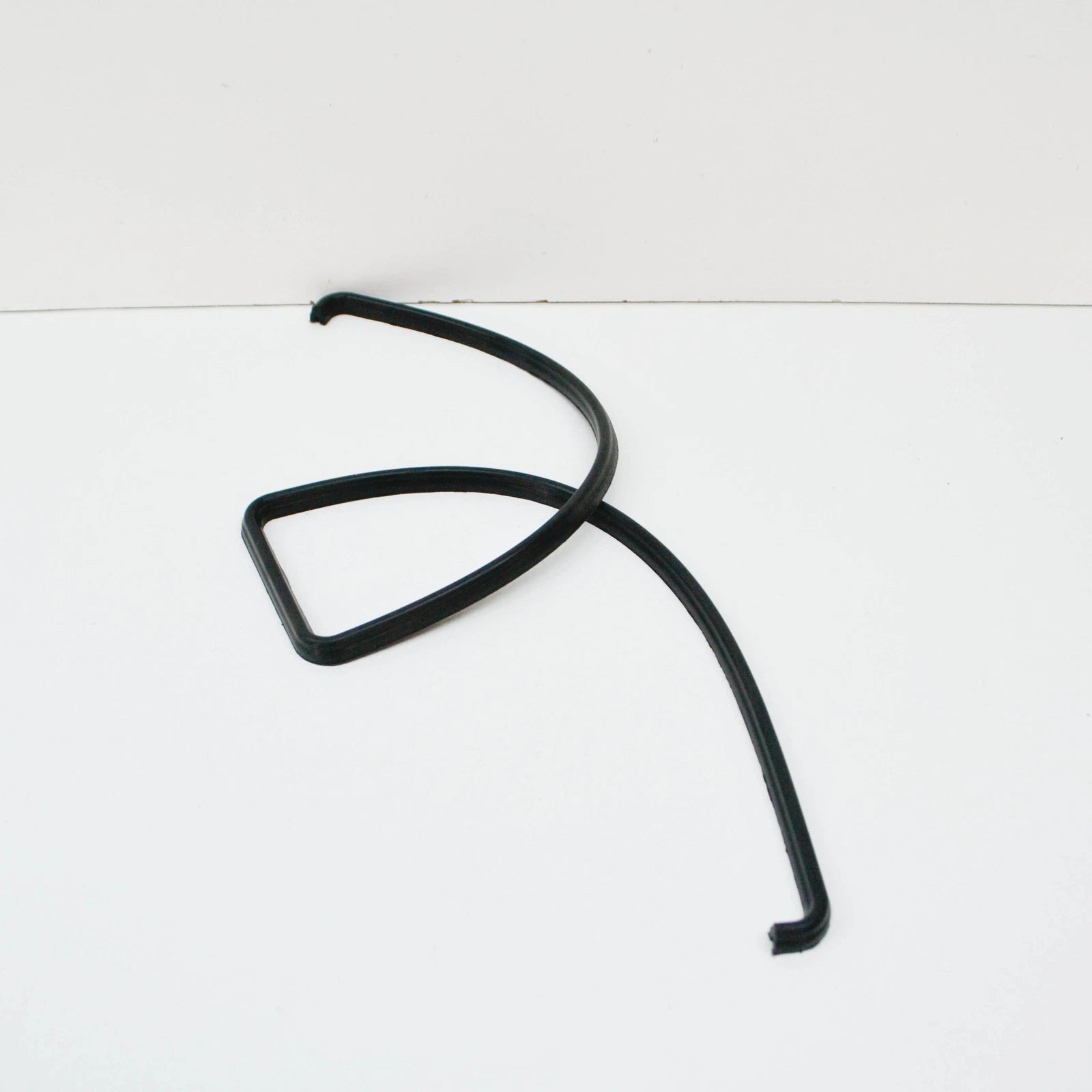 NEW BMW Z8 E52 ENGINE BEAUTY COVER GASKET 11121406744 1406744 ORIGINAL