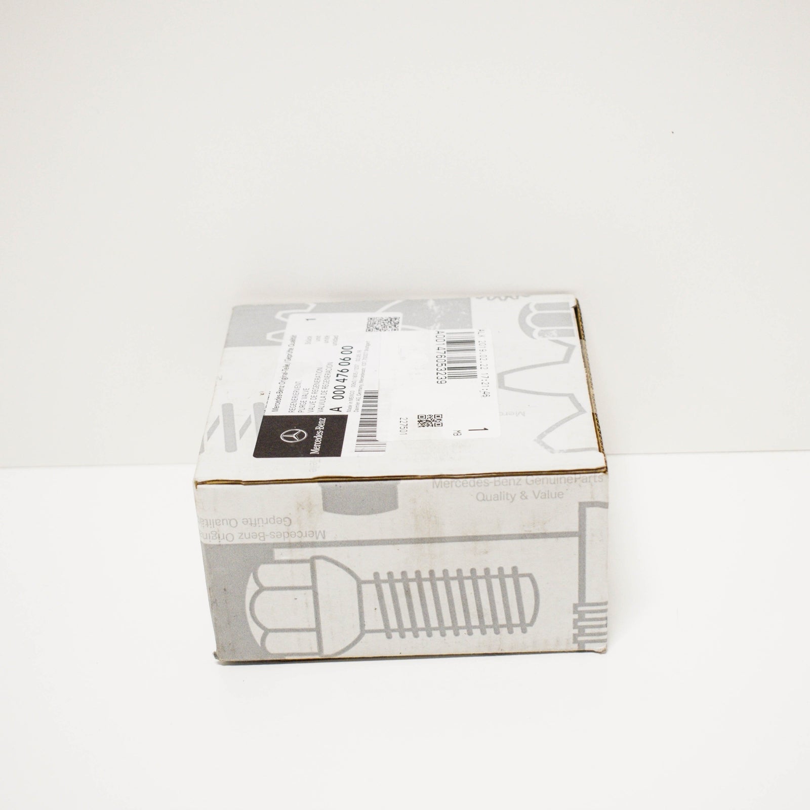 NEW MERCEDES BENZ GLA X156 FUEL PURGE VALVE A0004760600 ORIGINAL