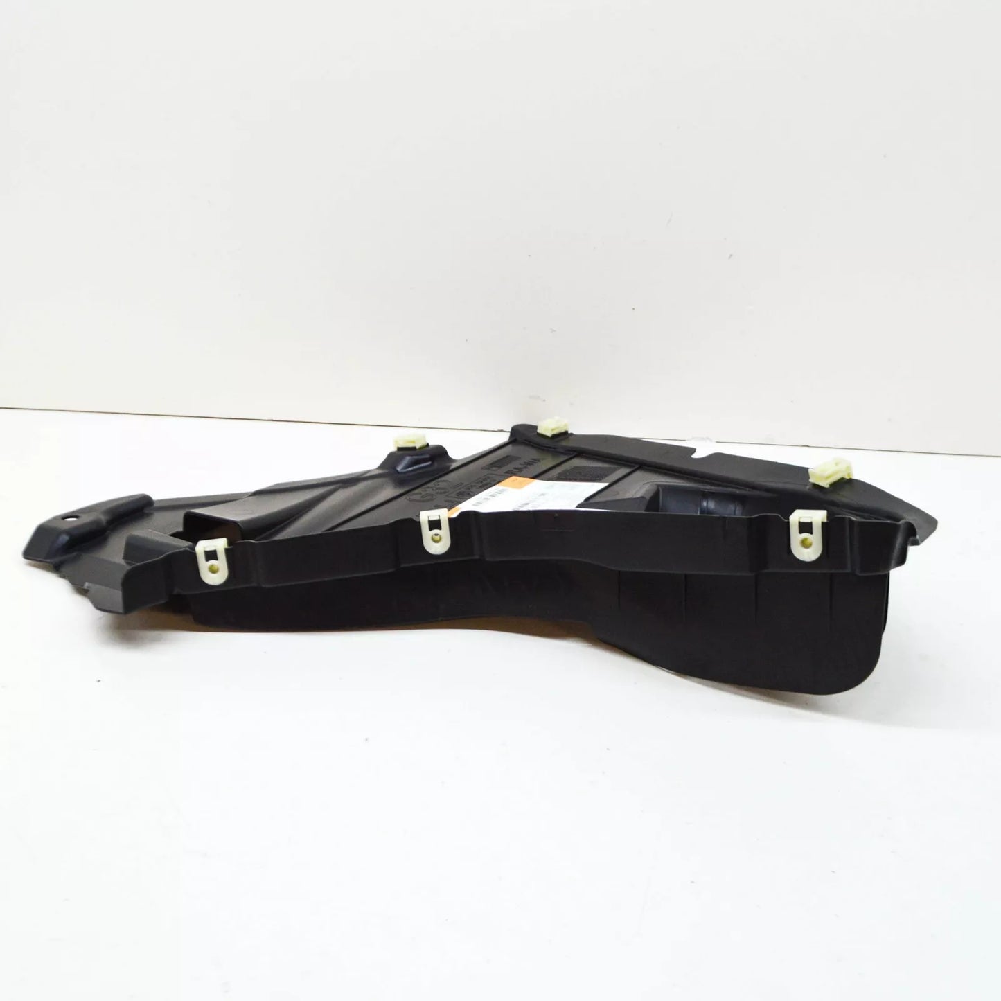 NEW BMW 6 GT G32 FRONT RIGHT BOTTOM WHEEL HOUSE EXTENSION 51757374732