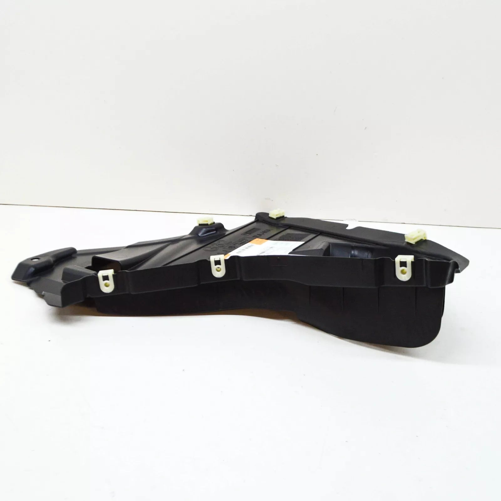 NEW BMW 6 GT G32 FRONT RIGHT BOTTOM WHEEL HOUSE EXTENSION 51757374732