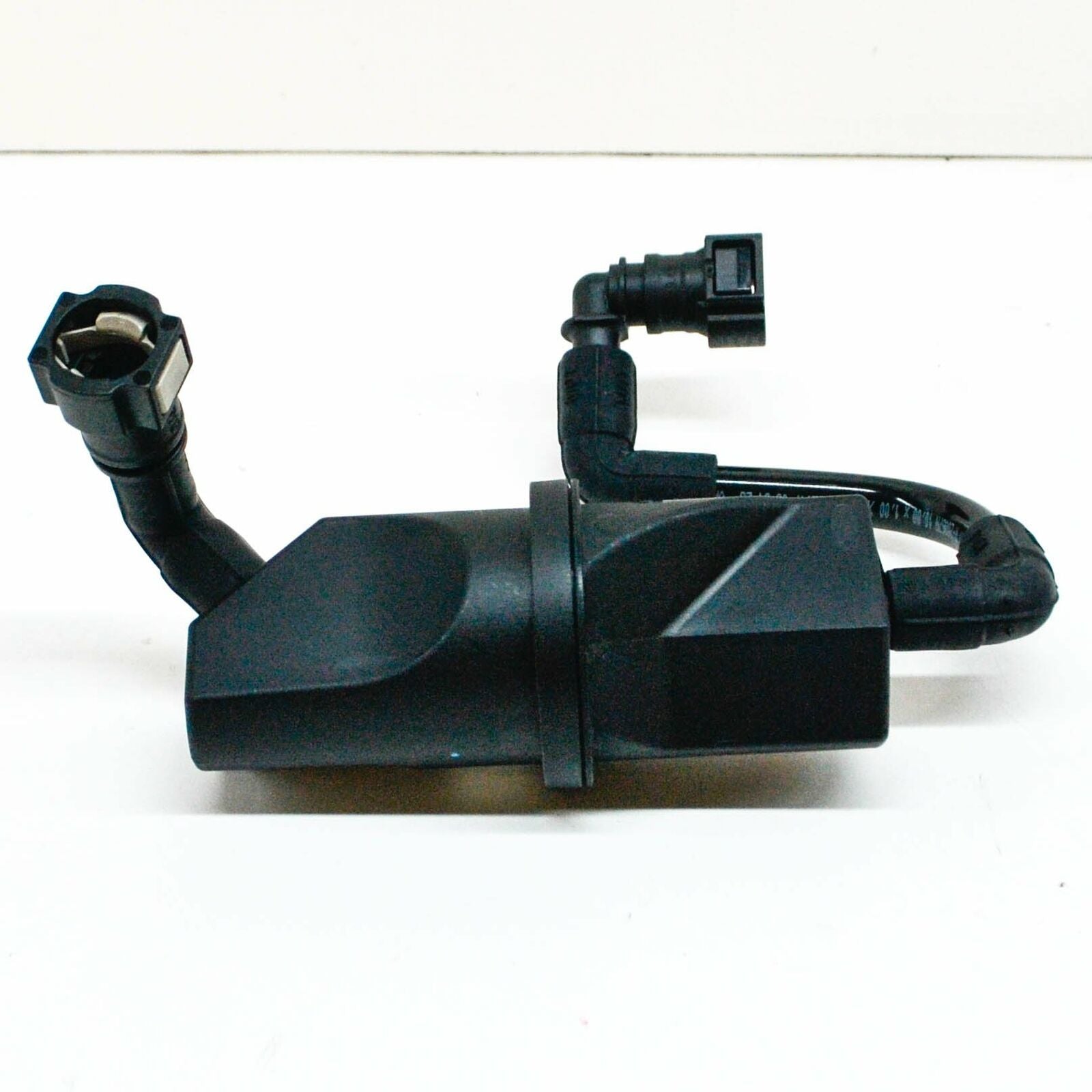 NEW MERCEDES-BENZ E W212 FUEL EMISSION DAMPER RESERVOIR A212470041664 ORIGINAL