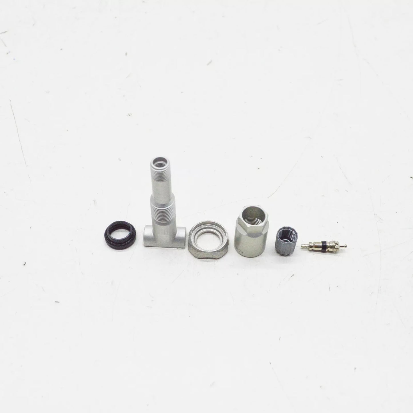 NEW MERCEDES-BENZ CLA C117 WHEEL TIRE VALVE A0004001300