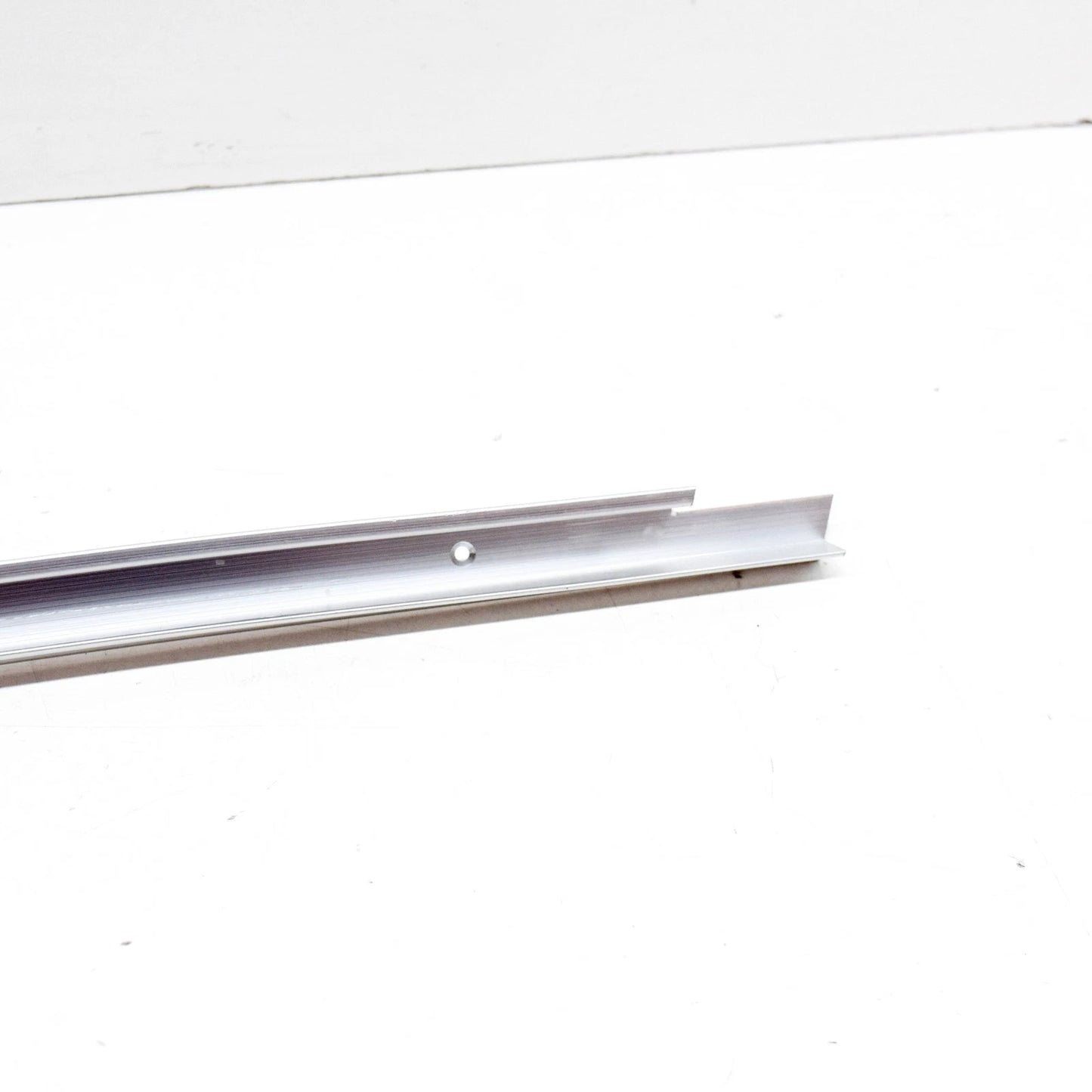 NEW BMW E24 COUPE GUIDE RAIL REAR LEFT 1843927 51361843927 ORIGINAL