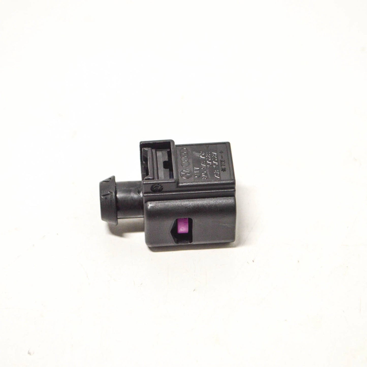 NEW AUDI A4 8K 2 PIN CONNECTOR HOUSING 8K0973702 ORIGINAL