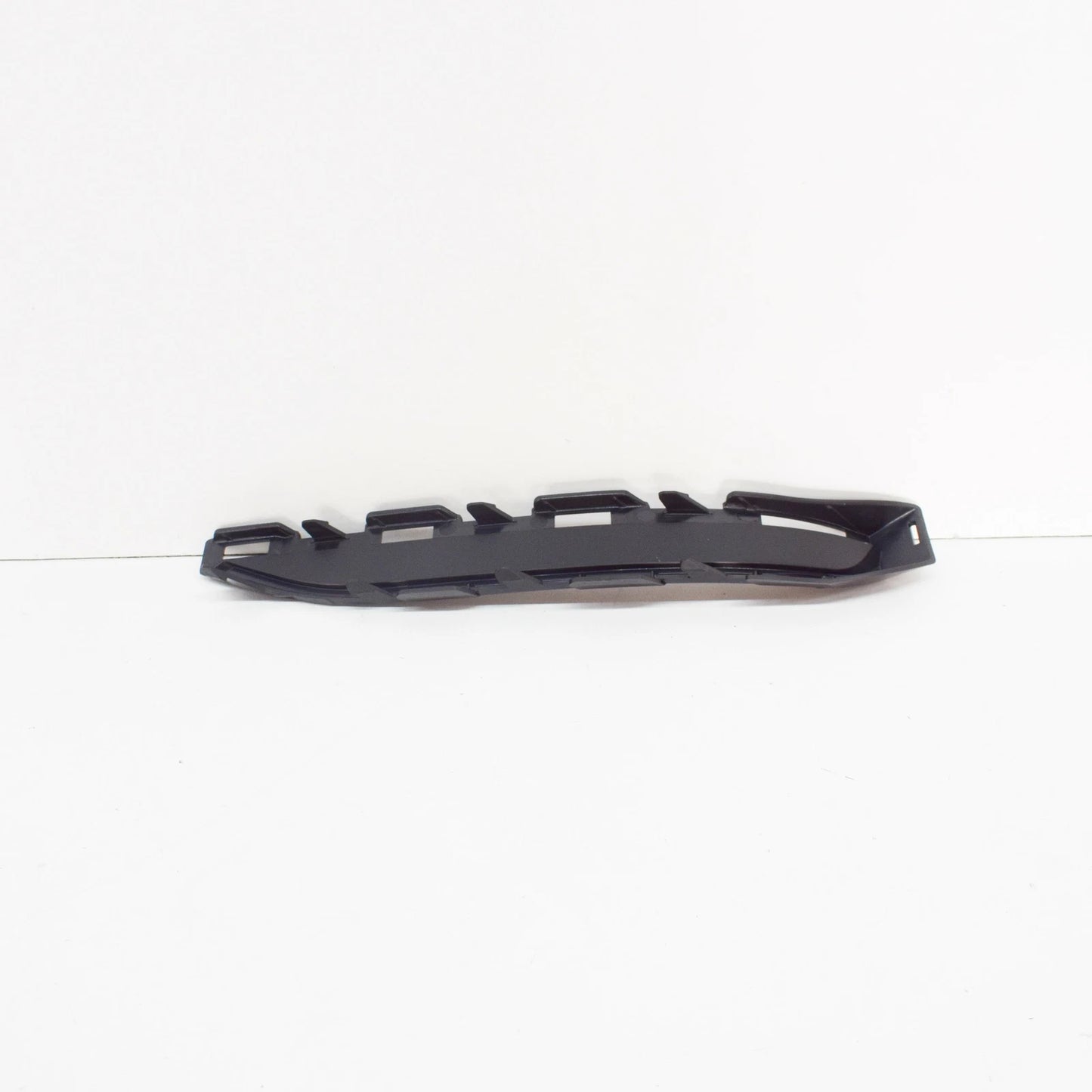 NEW AUDI Q7 4M FRONT BUMPER LEFT END CAP COVER 4M0807749B ORIGINAL