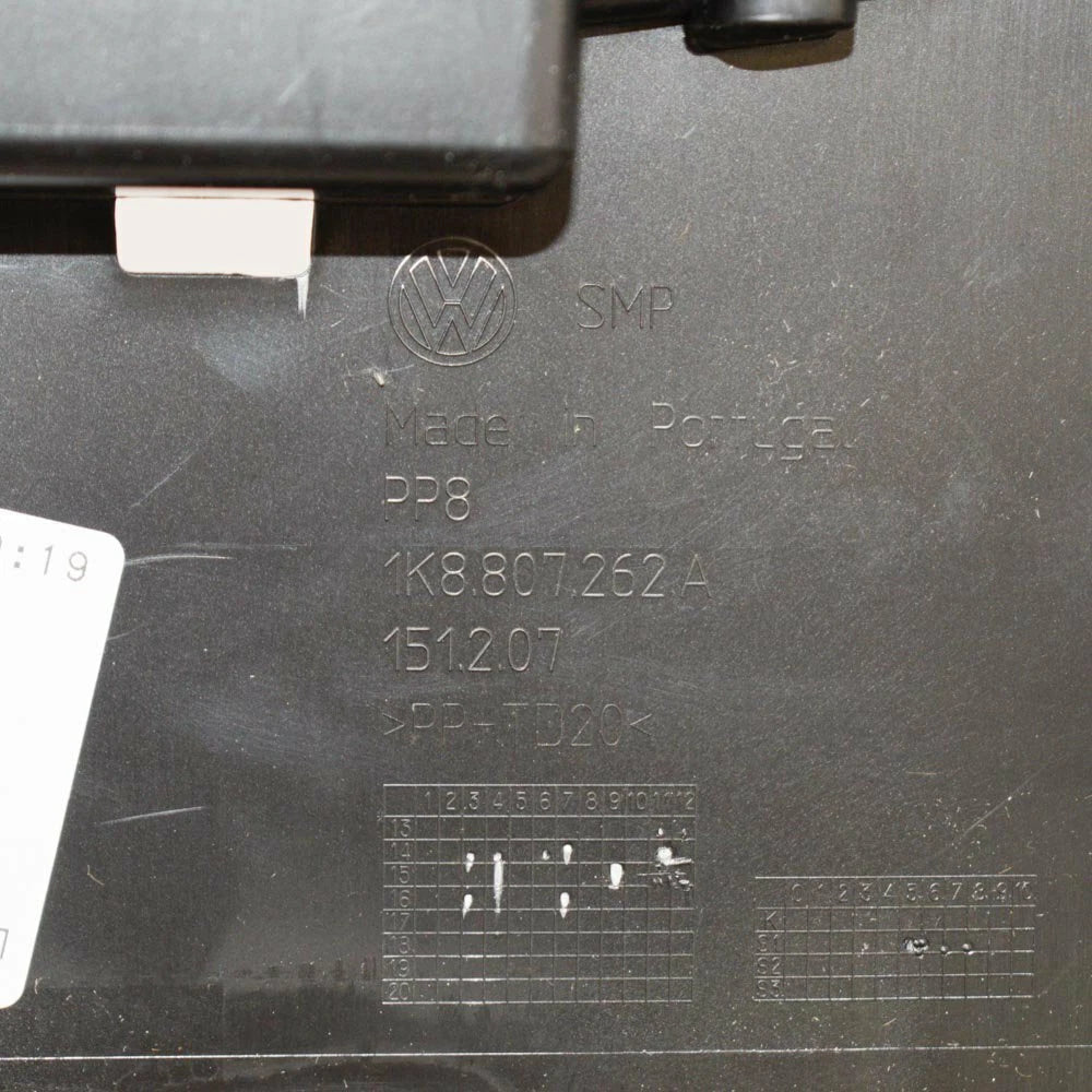 NEW VOLKSWAGEN SCIROCCO FRONT RIGHT FOG LIGHT BRACKET 1K8807262A ORIGINAL