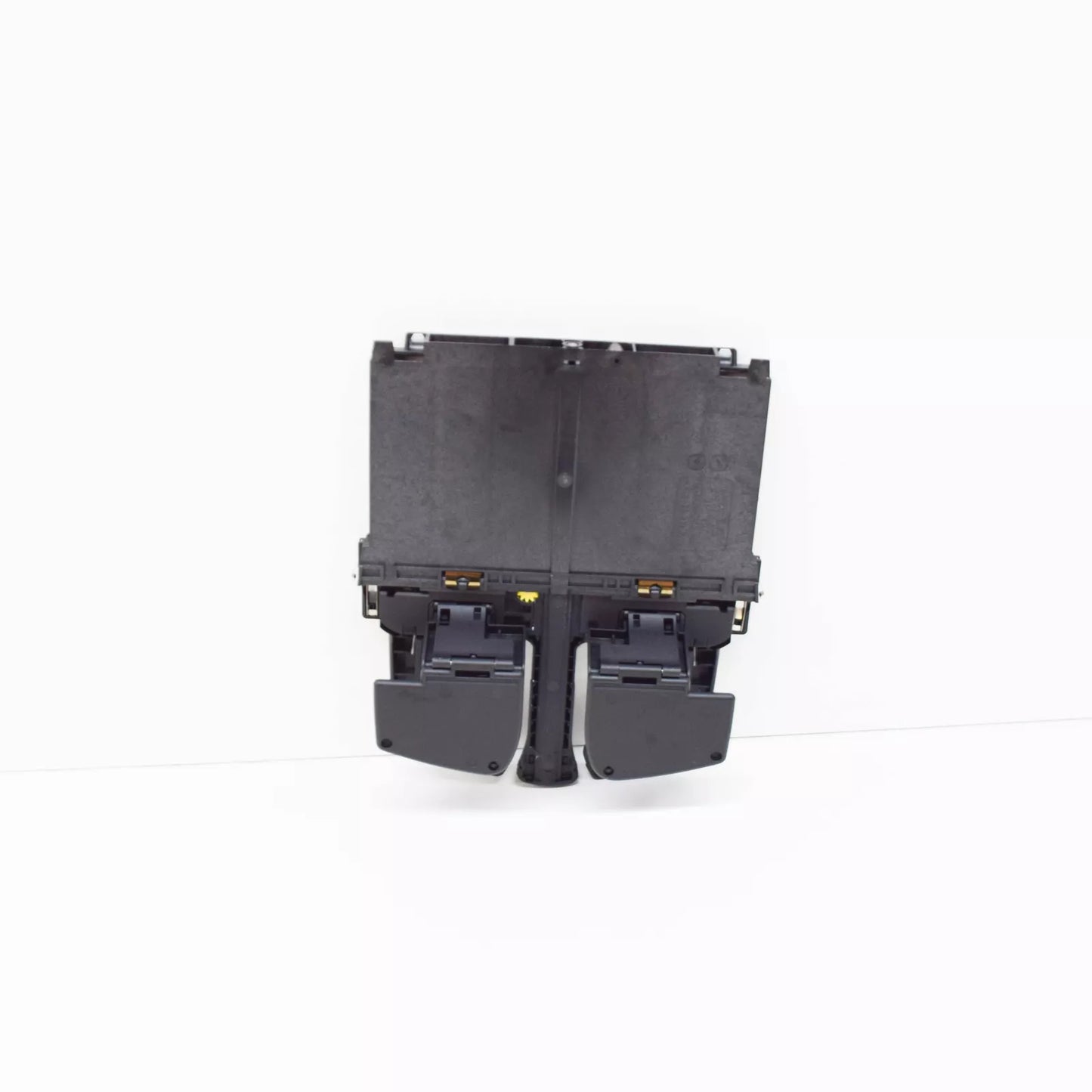 NEW VOLKSWAGEN CC 358 A6 REAR SEAT CUP HOLDER 8P0885995B6PS 2012