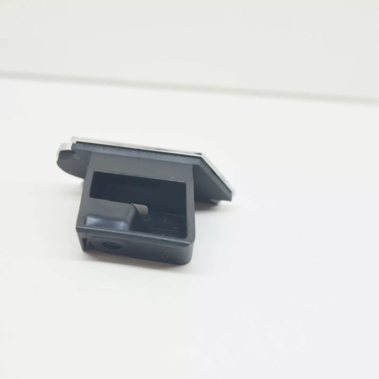 NEW VW GOLF MK7 FRONT RADIATOR GRILLE INSCRIPTION 5G0853948F