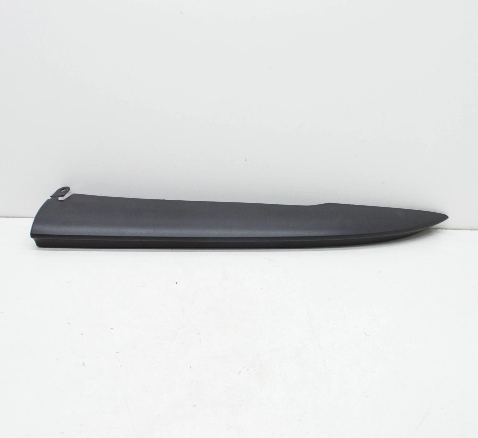 NEW VW JETTA A6 MK6 REAR RIGHT BUMPER SIDE PANEL TRIM COVER 5C68546909B9