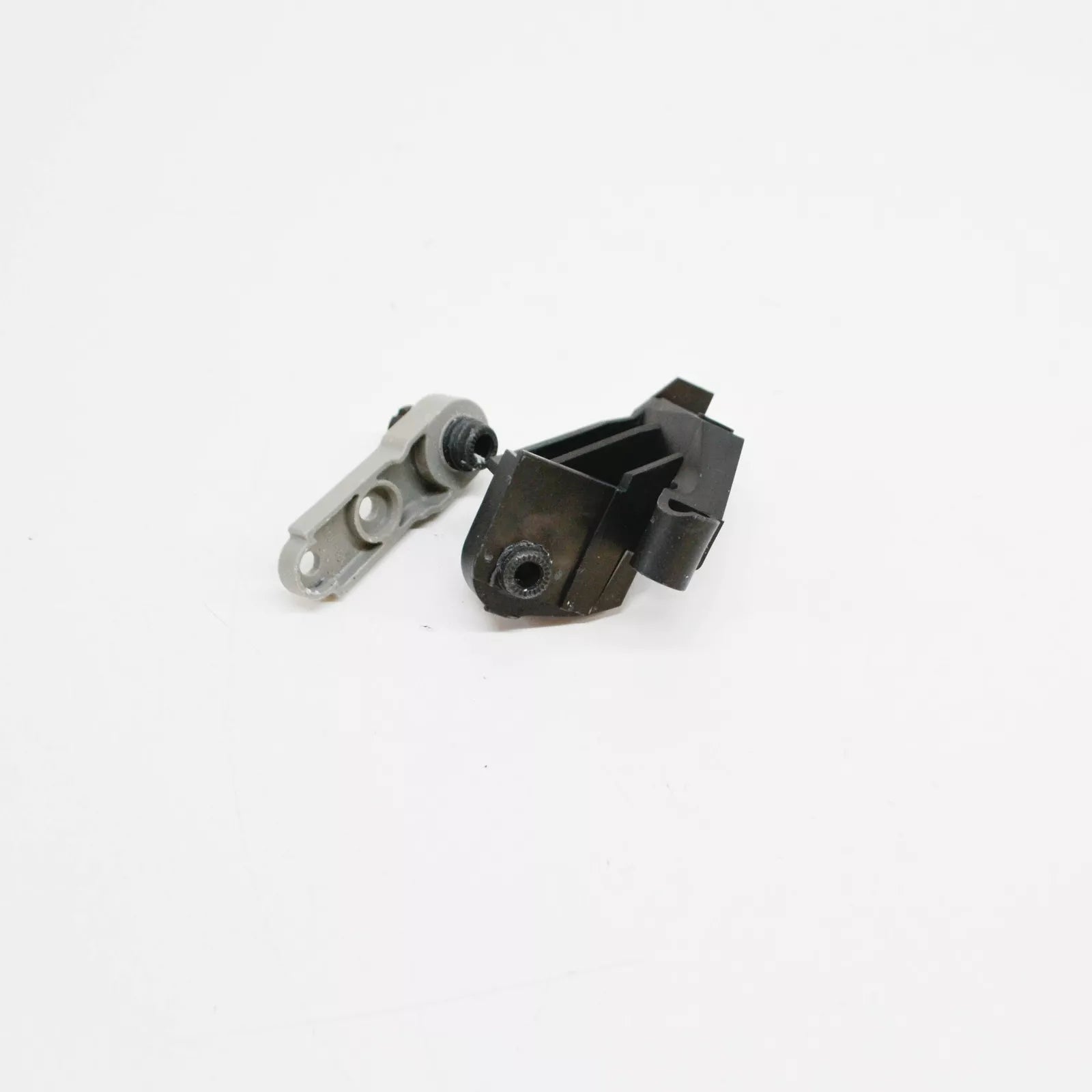 NEW MERCEDES-BENZ S W221 RIGHT HEADLAMP BRACKET REPAIR KIT A2218201414 ORIGINAL