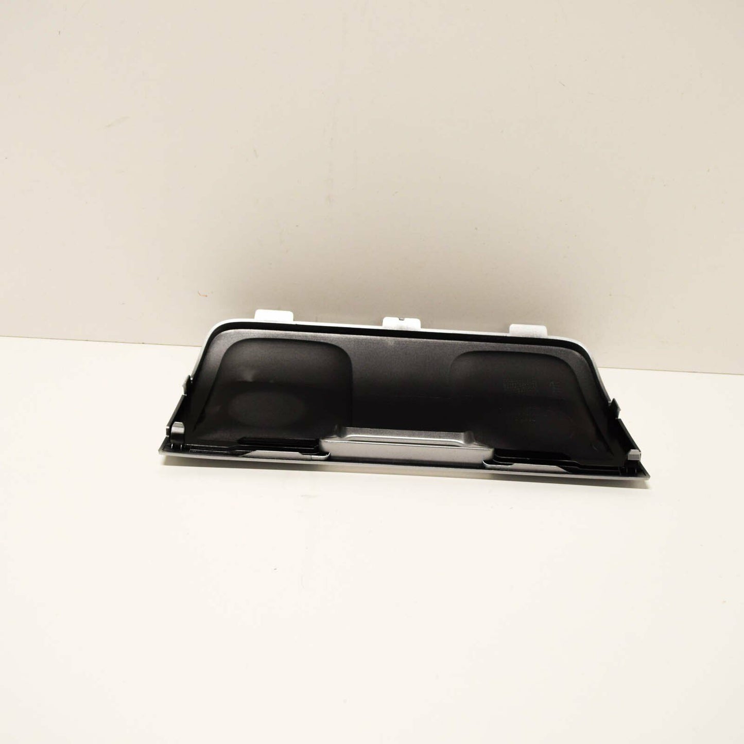 NEW VW PASSAT B7 REAR BUMPER TOW HITCH COVER 3AF807397A U34 ORIGINAL