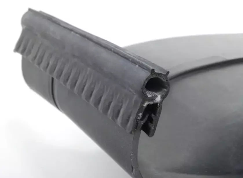 NEW AUDI TT RS 8J FRONT LEFT BUMPER AIR GUIDE CHANNEL 8J0825319B