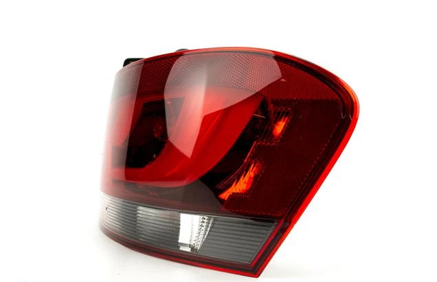 NEW BMW 1 COUPE E82 REAR RIGHT TAILLIGHT 63217327274 7327274 ORIGINAL