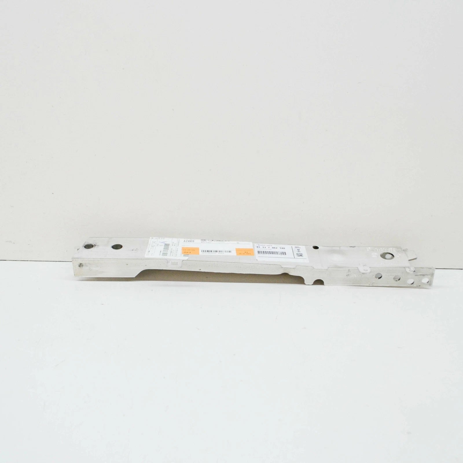 NEW BMW 1 F40 FRONT BUMPER LOWER RIGHT ADAPTER MPA AKMK 51647462140 ORIGINAL