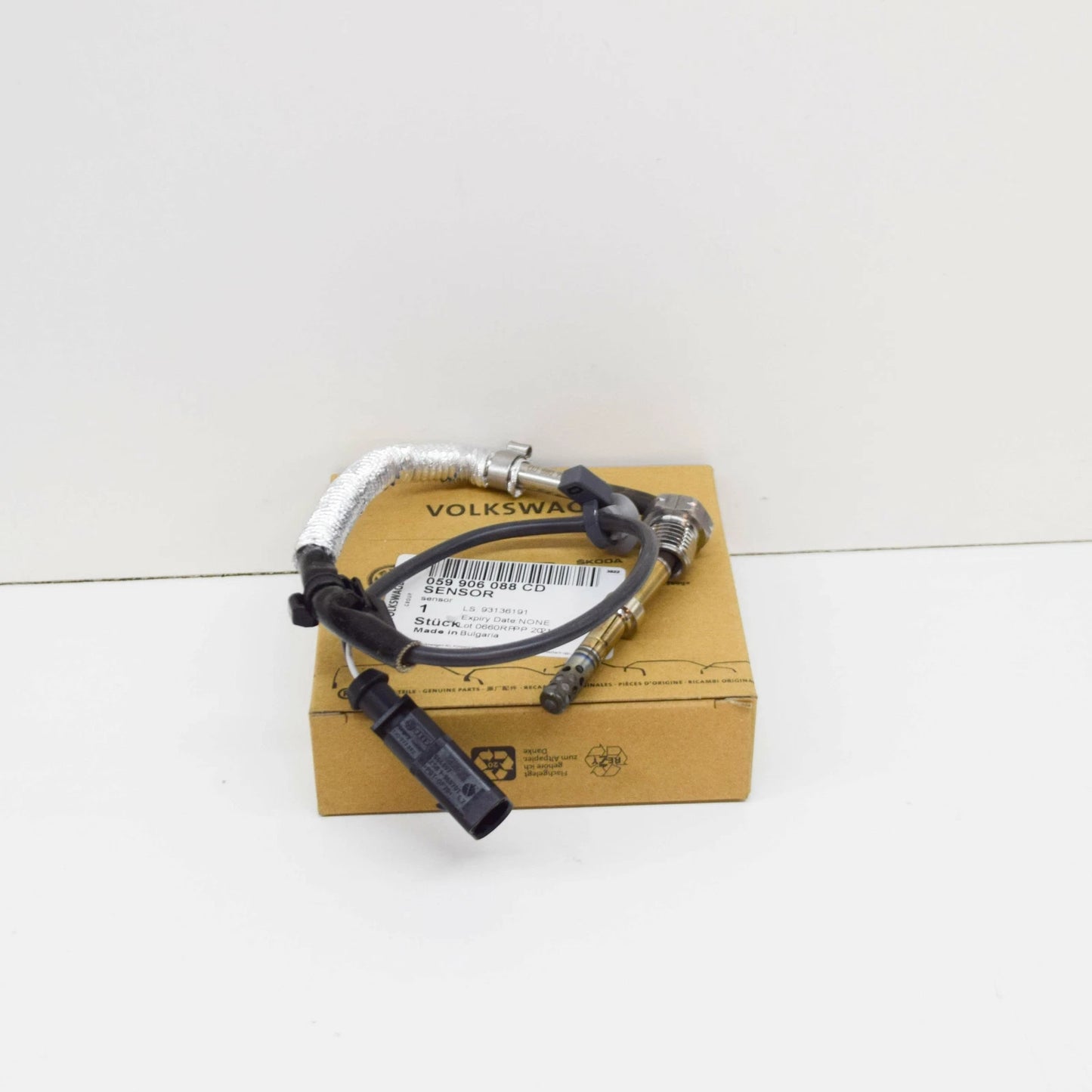 NEW AUDI A6 C7 EXHAUST GAS TEMPERATURE SENSOR 2 PIN 059906088CD