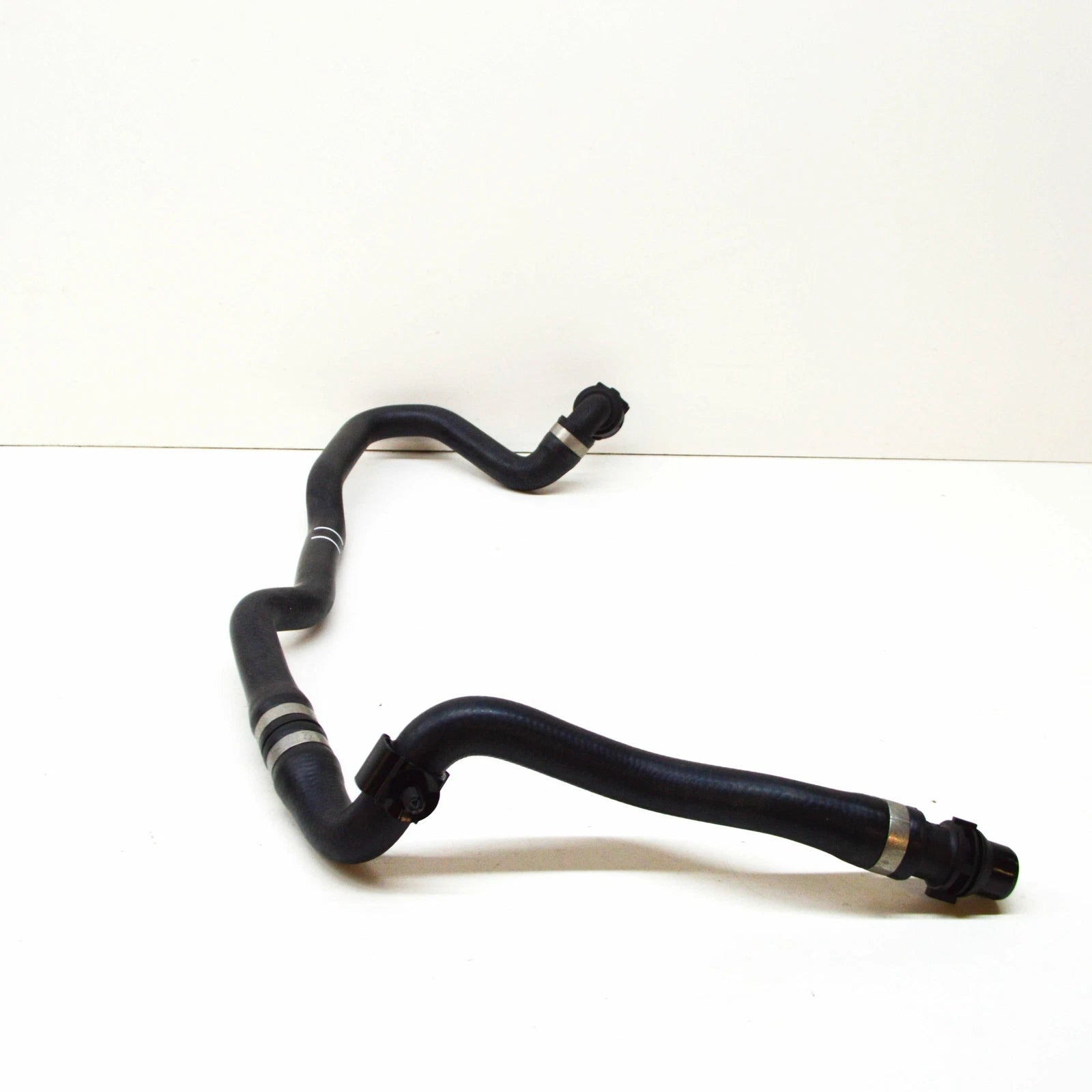NEW BMW 1 F21 ENGINE COOLANT RADIATOR HOSE 17128662837 ORIGINAL