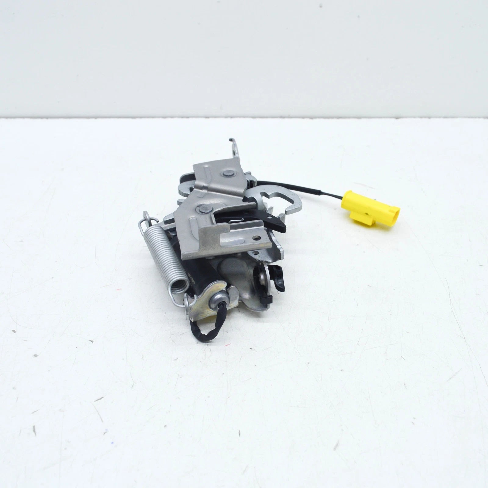 NEW BMW 1 F40 FRONT BONNET HOOD LID LOCK 51237468350 7468350 ORIGINAL