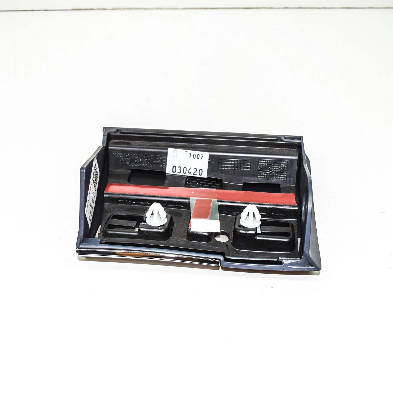 NEW AUDI Q5 8R FRONT RIGHT FENDER PRIMED LINING 8R0854960GGRU ORIGINAL