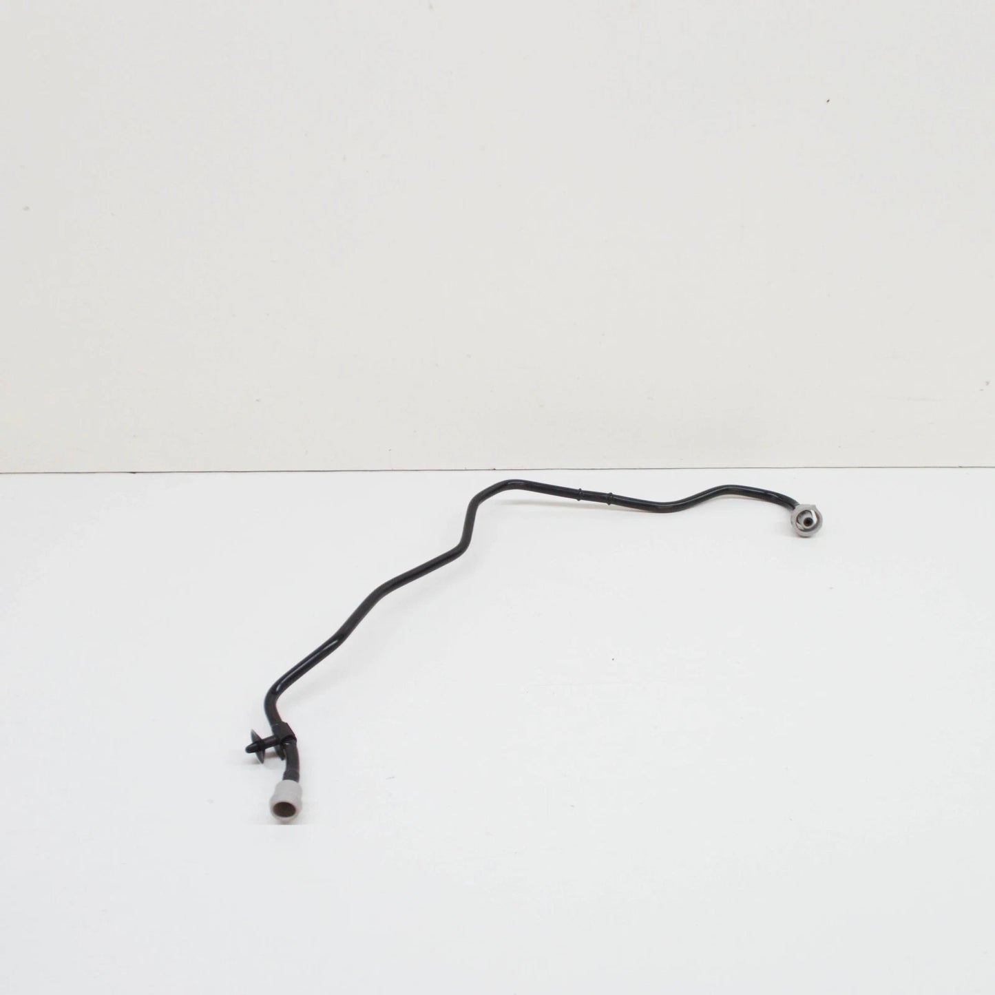 NEW AUDI A6 AVANT C7 REAR RIGHT ENGINE BREATHER LINE 4G0121081BM ORIGINAL