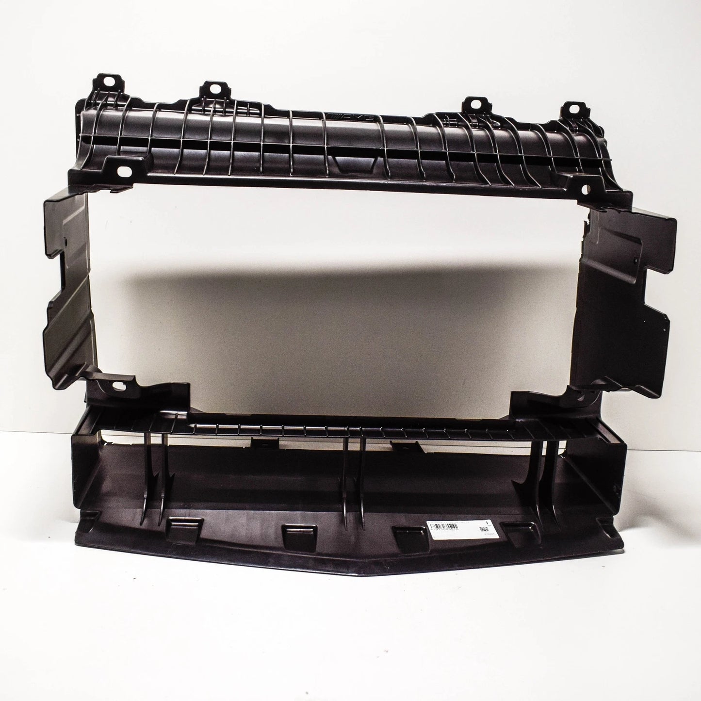 NEW MERCEDES BENZ SLS AMG C197 RADIATOR AIR DUCT A1975000516