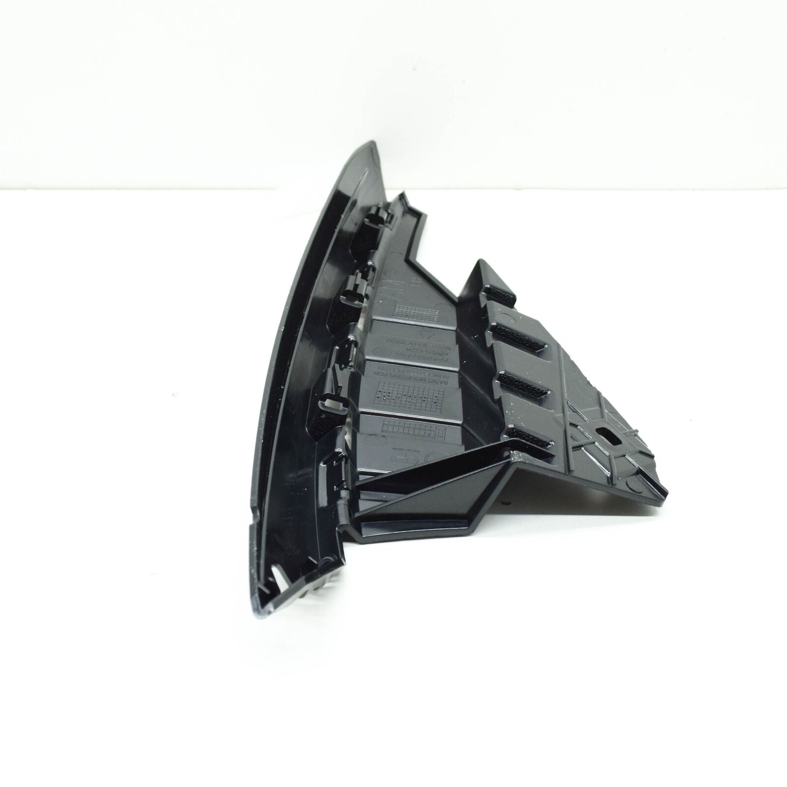 NEW MB GLB X247 FRONT UPPER RIGHT BUMPER FACE BAR CARRIER A2478855605 ORIGINAL