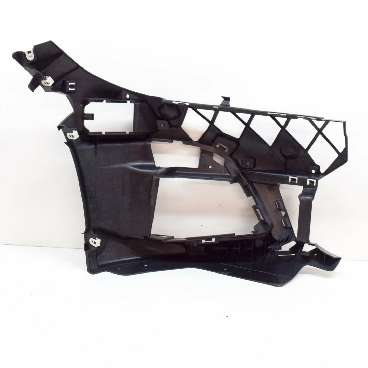 NEW BMW 3 G20 FRONT LEFT BUMPER BRACKET 51118069349 8069349 2019 ORIGINAL