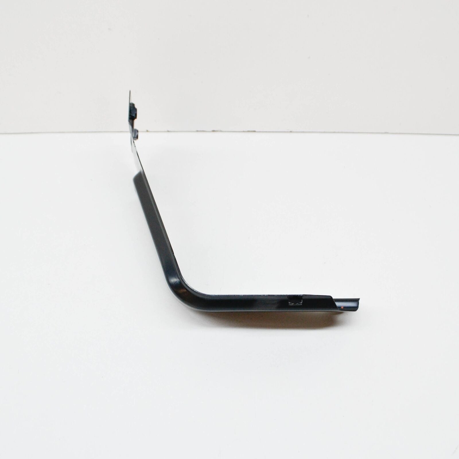 NEW VOLKSWAGEN TOURAN 1T MK1 FRONT RIGHT FENDER BRACE HOLDER 1T0821136C ORIGINAL