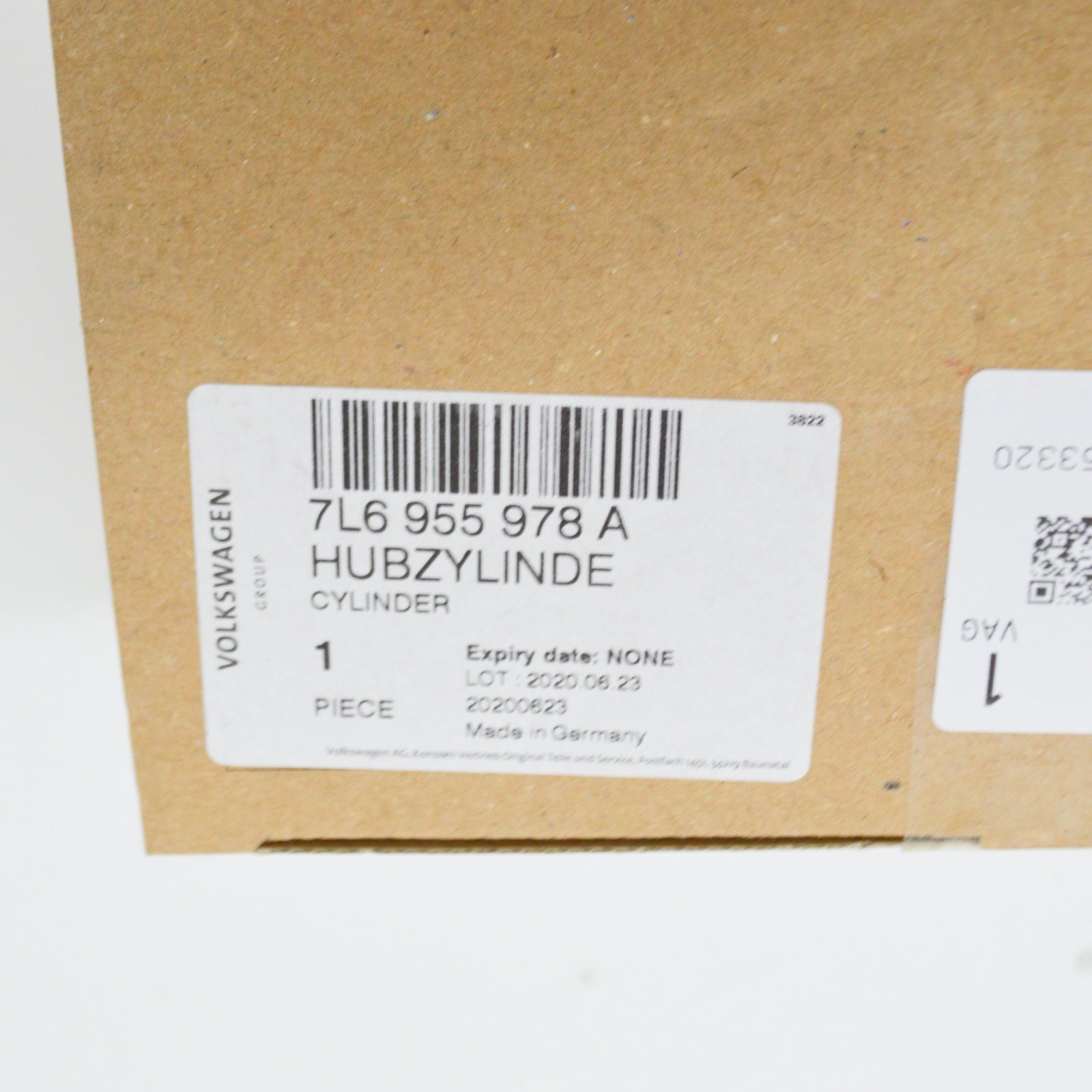 NEW VW TOUAREG 7LA RIGHT HEADLIGHT WASHER 7L6955978A ORIGINAL