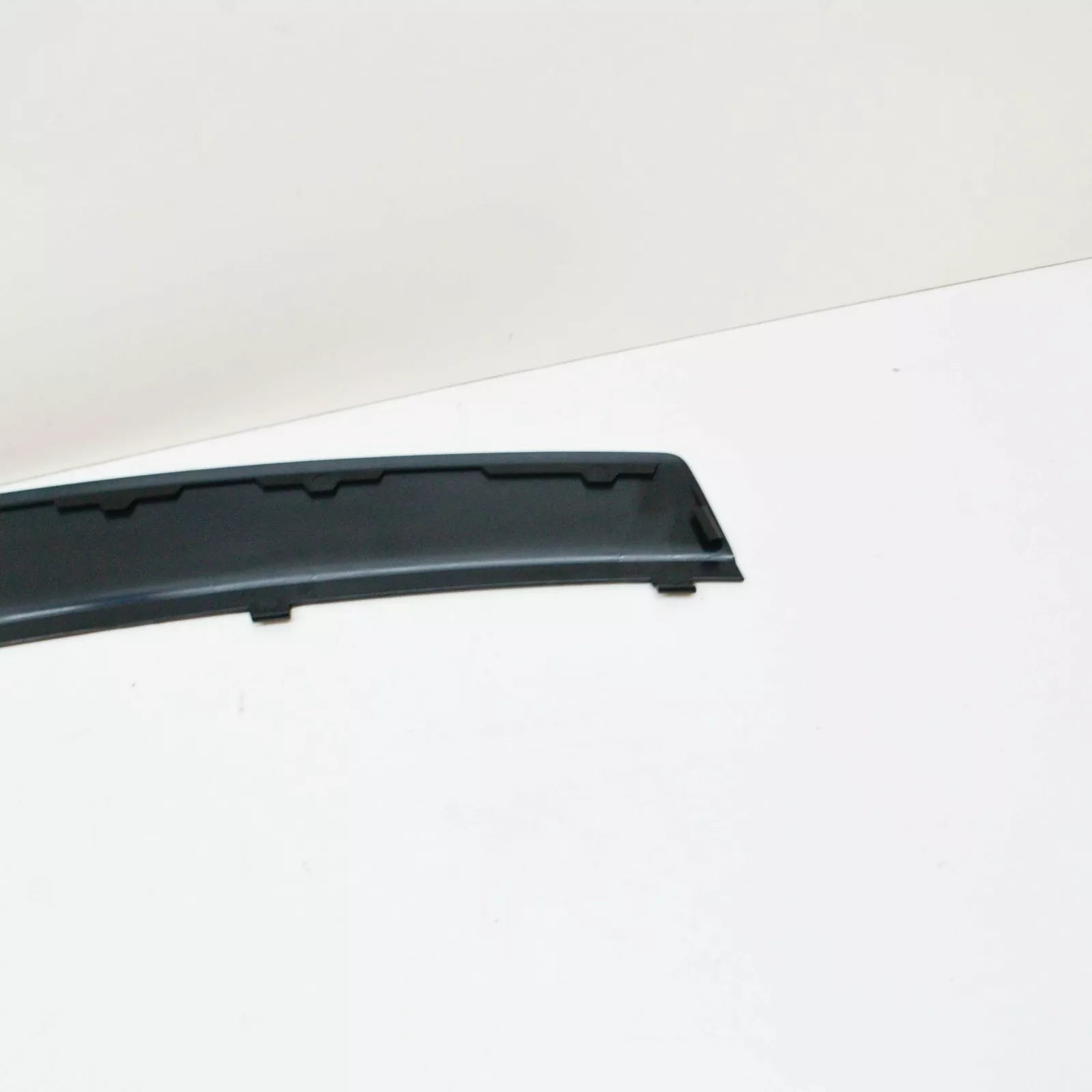 NEW VOLKSWAGEN TOUAREG 7L MK1 REAR BUMPER PLATE 7L6807787A01C ORIGINAL