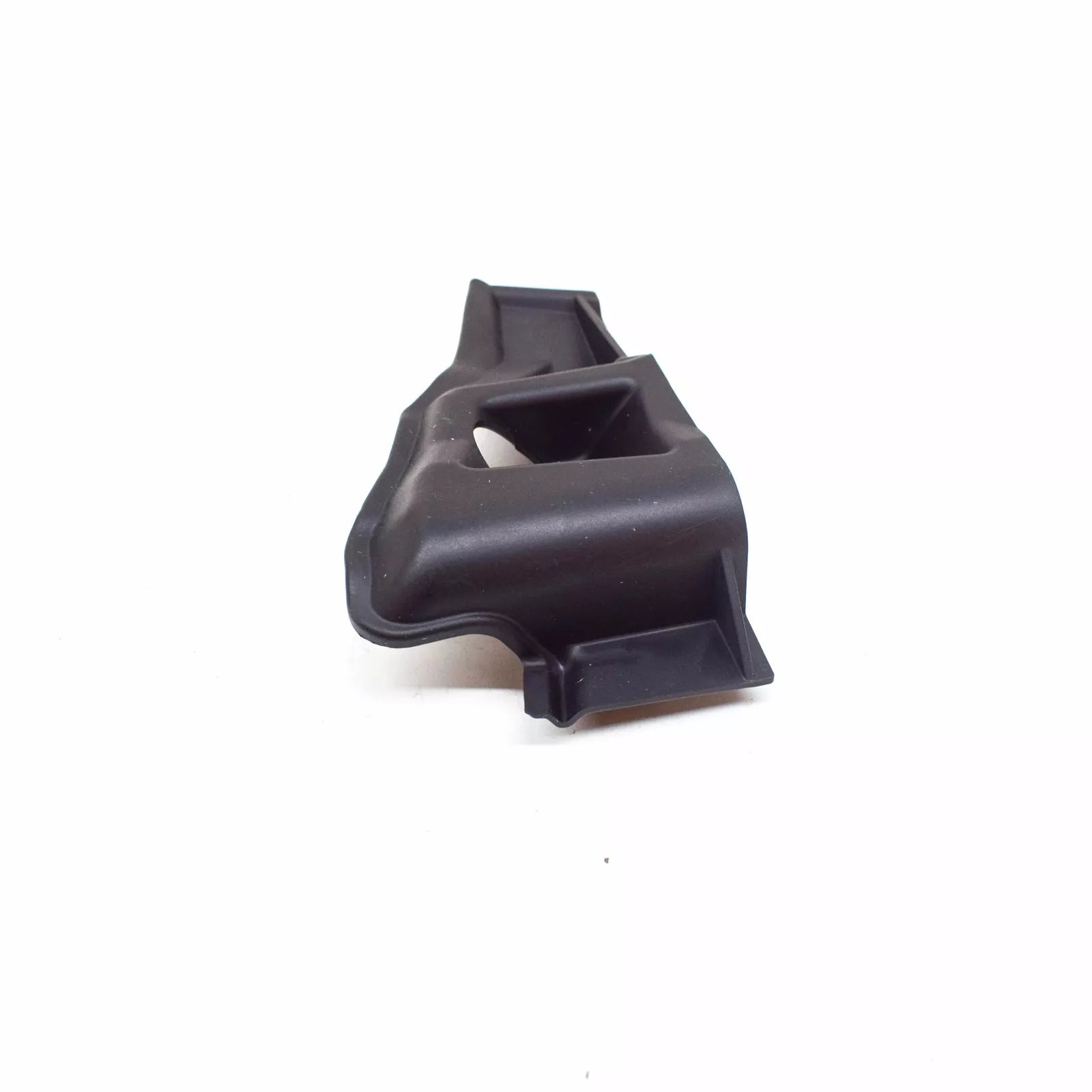 NEW BMW X1 F48 ALTERNATOR COVER 51747481194 ORIGINAL