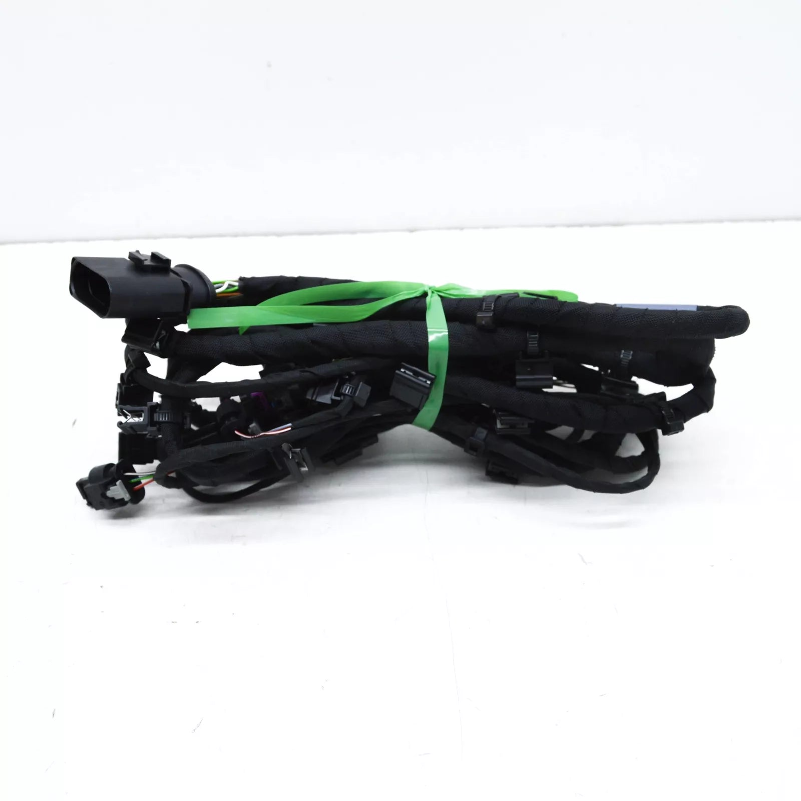 NEW AUDI A3 SPORTBACK 8Y FRONT BUMPER WIRING HARNESS LOOM 8Y0971085AC