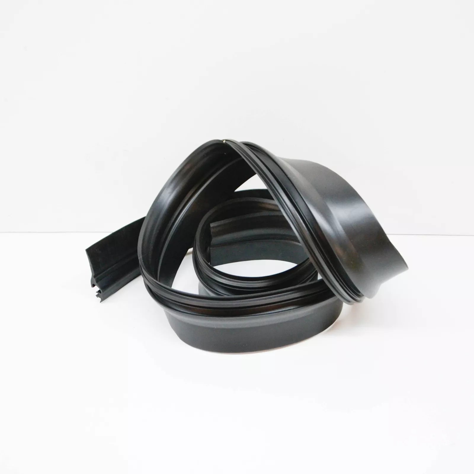 NEW VOLKSWAGEN TRANSPORTER T5 AWNING RUBBER SEAL 7H7067793