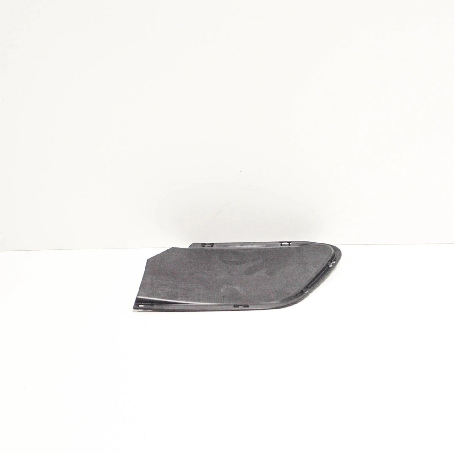 NEW BMW X1 F48 FRONT BUMPER LEFT GRILLE COVER 51117374203 ORIGINAL