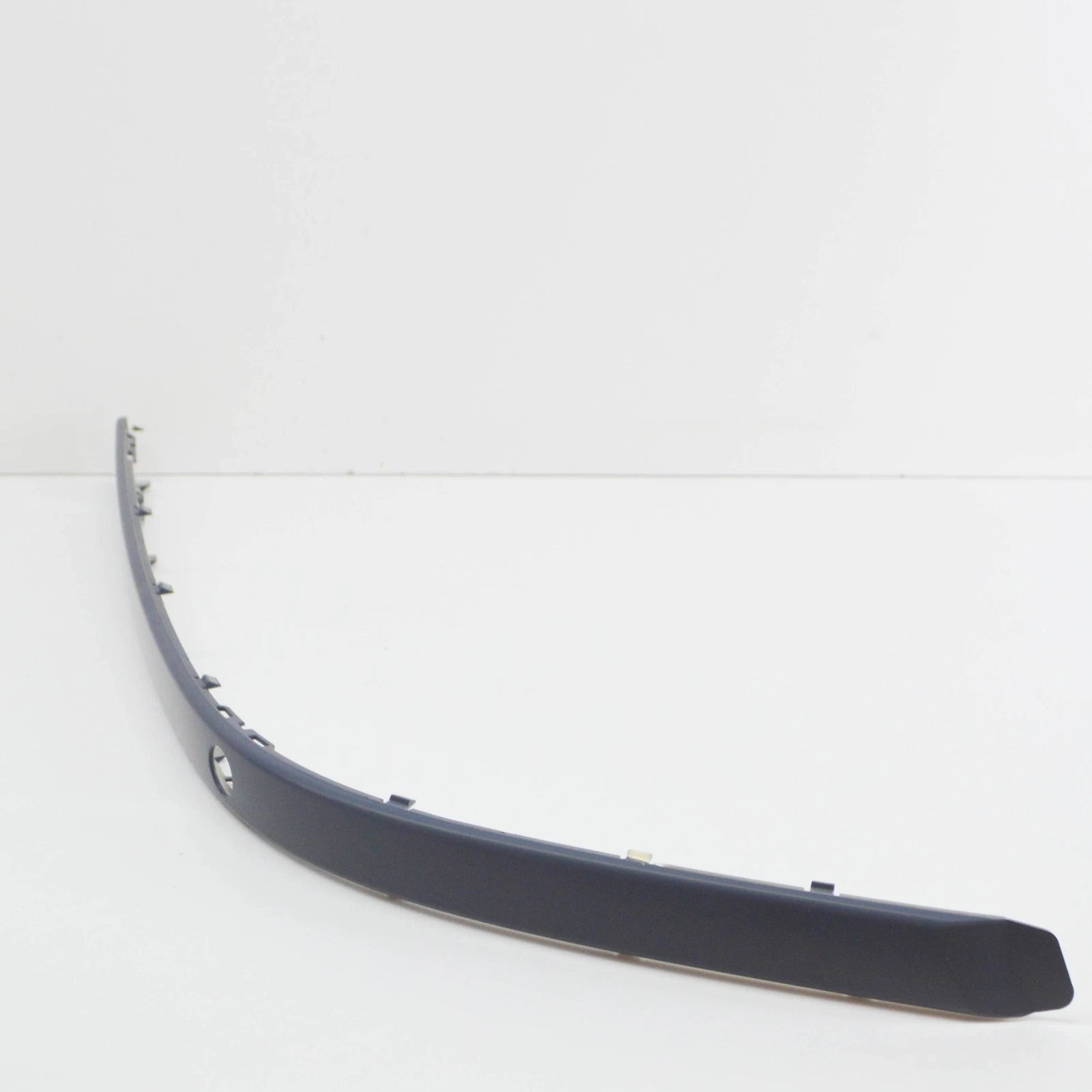 NEW BMW 5 E39 FRONT BUMPER RIGHT MOLDING 51117005966 ORIGINAL