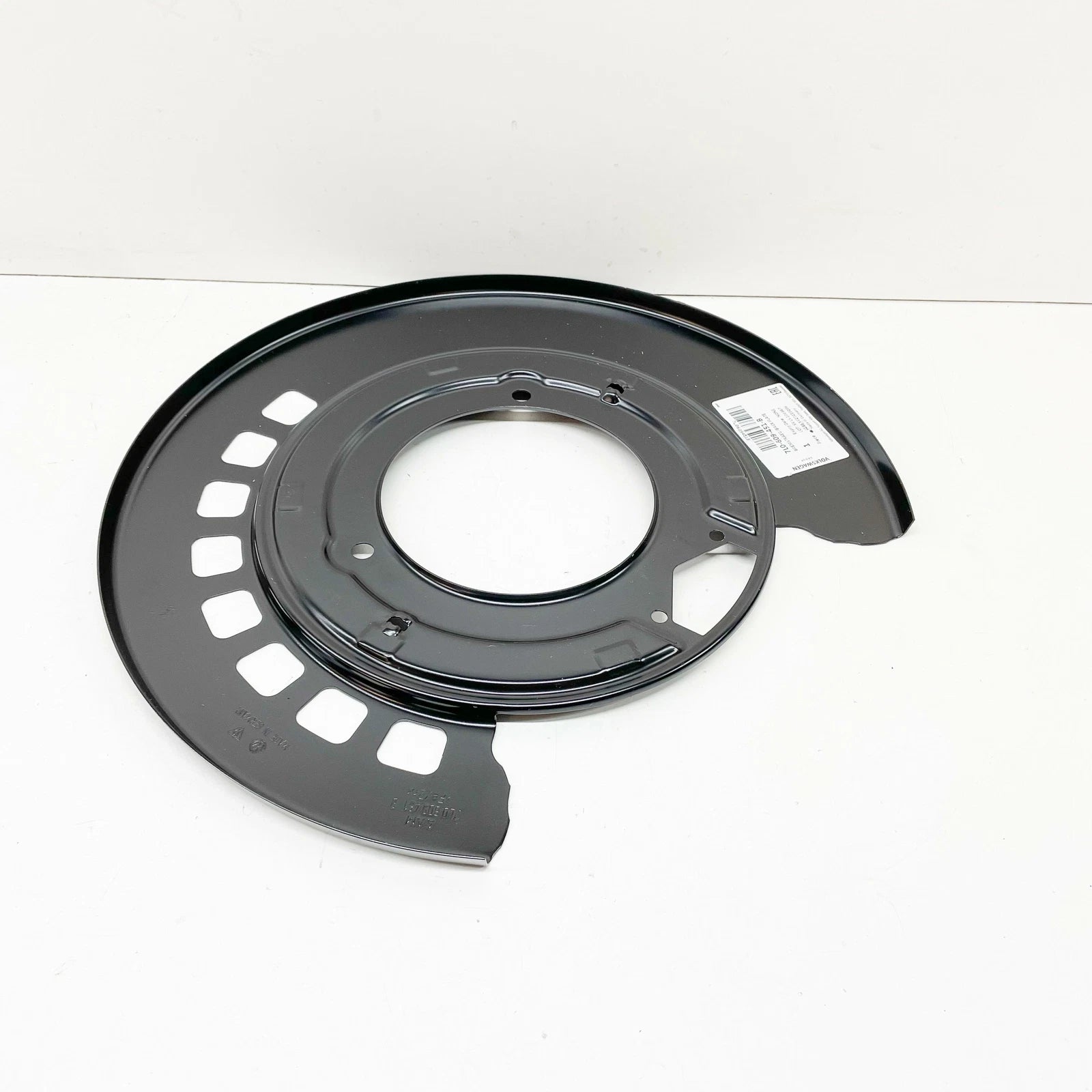 NEW VW TOUAREG 7L LEFT BRAKE BACKING PLATE 7L0609451B