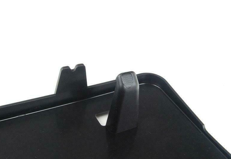 NEW VOLKSWAGEN GOLF MK6 FRONT LICENCE PLATE HOLDER 5K0807287G9B9 ORIGINAL