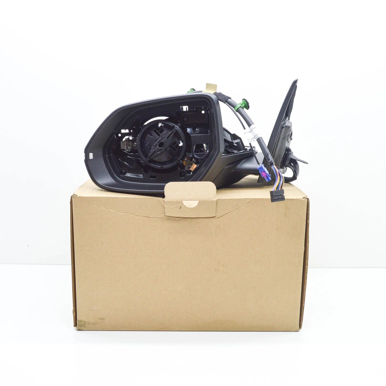 NEW AUDI Q8 RSQ8 LEFT SIDE WING MIRROR MOUNTING LHD 4M8857409AN9B9 ORIGINAL