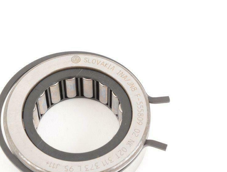 NEW AUDI A1 8X MANUAL TRANSMISSION ROLLER SLEEVE 02T311373L ORIGINAL