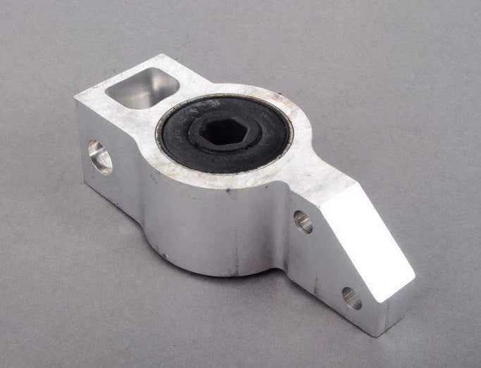 NEW AUDI A3 8P FRONT RIGHT CONTROL ARM MOUNT BRACKET 1K0199232N ORIGINAL