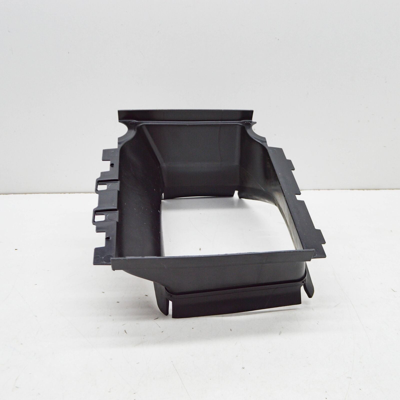 NEW MERCEDES-BENZ SL R231 REAR RADIATOR AIR DUCT GUIDE A2315050261 ORIGINAL