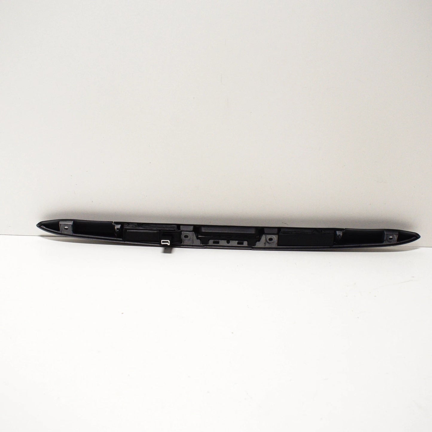 NEW BMW X5 E53 TAILGATE TRUNK LID HANDLE 51137170674 7170674 ORIGINAL