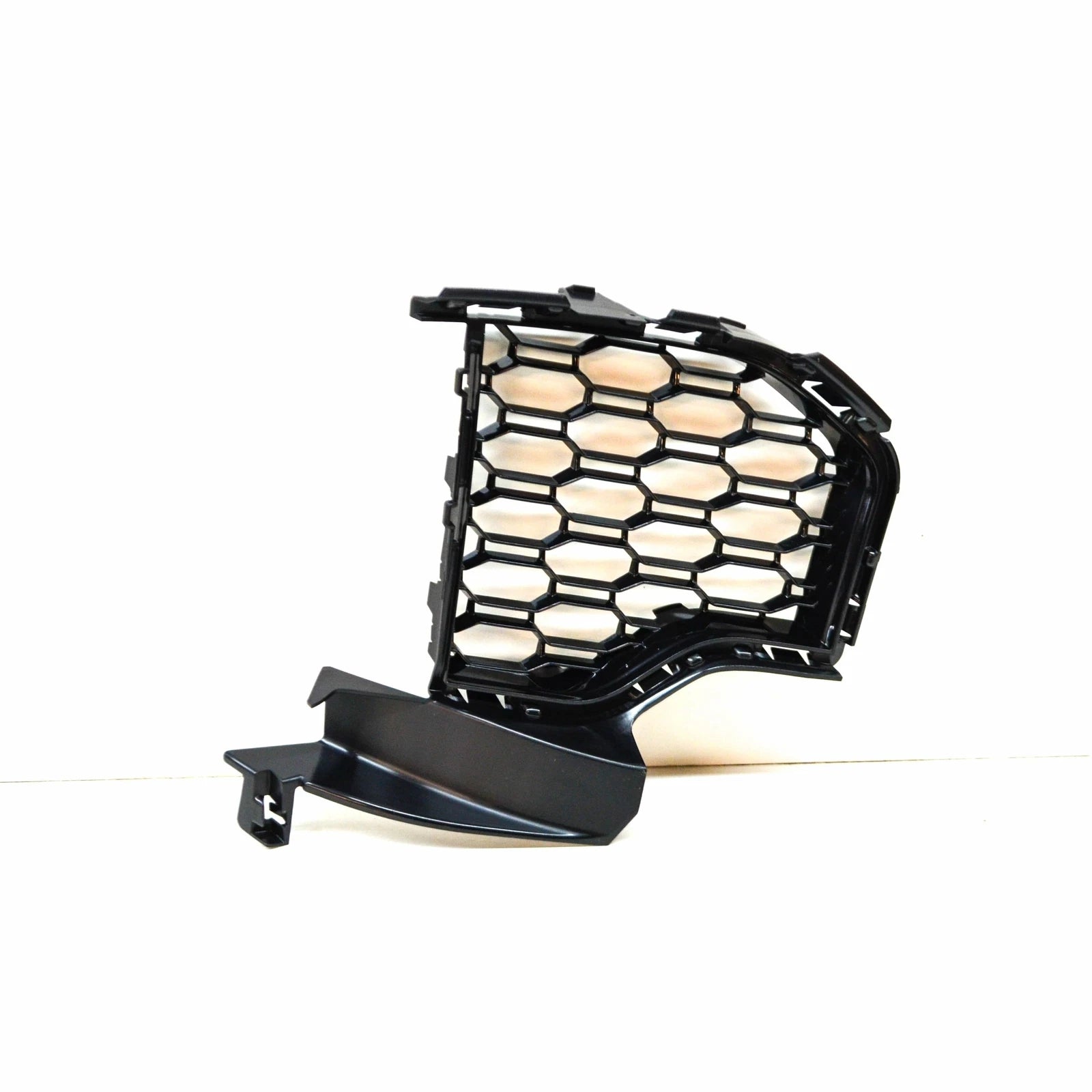 NEW BMW X5 G05 M FRONT BUMPER LEFT OPEN GRILLE 51118070173 ORIGINAL