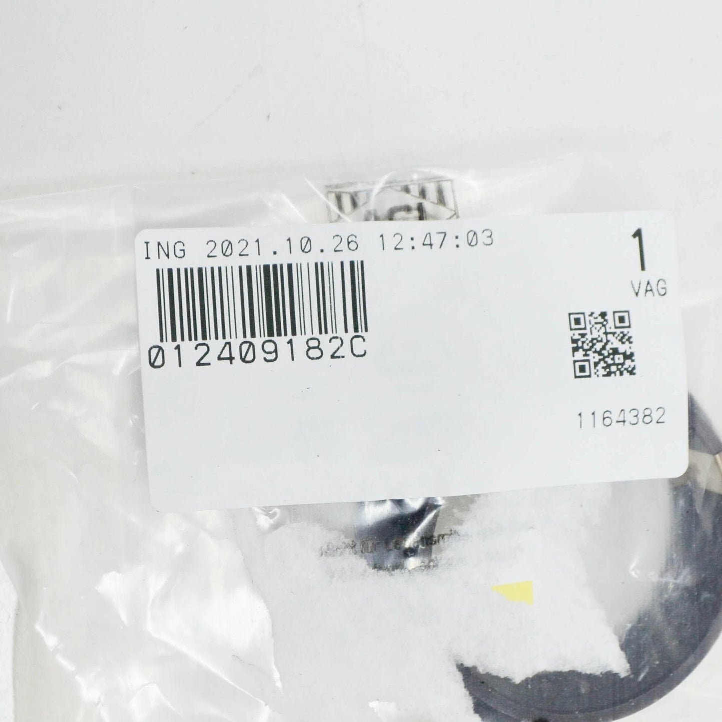 NEW AUDI A4 B7 DRIVE WHEEL SPEEDOMETER 012409182C ORIGINAL