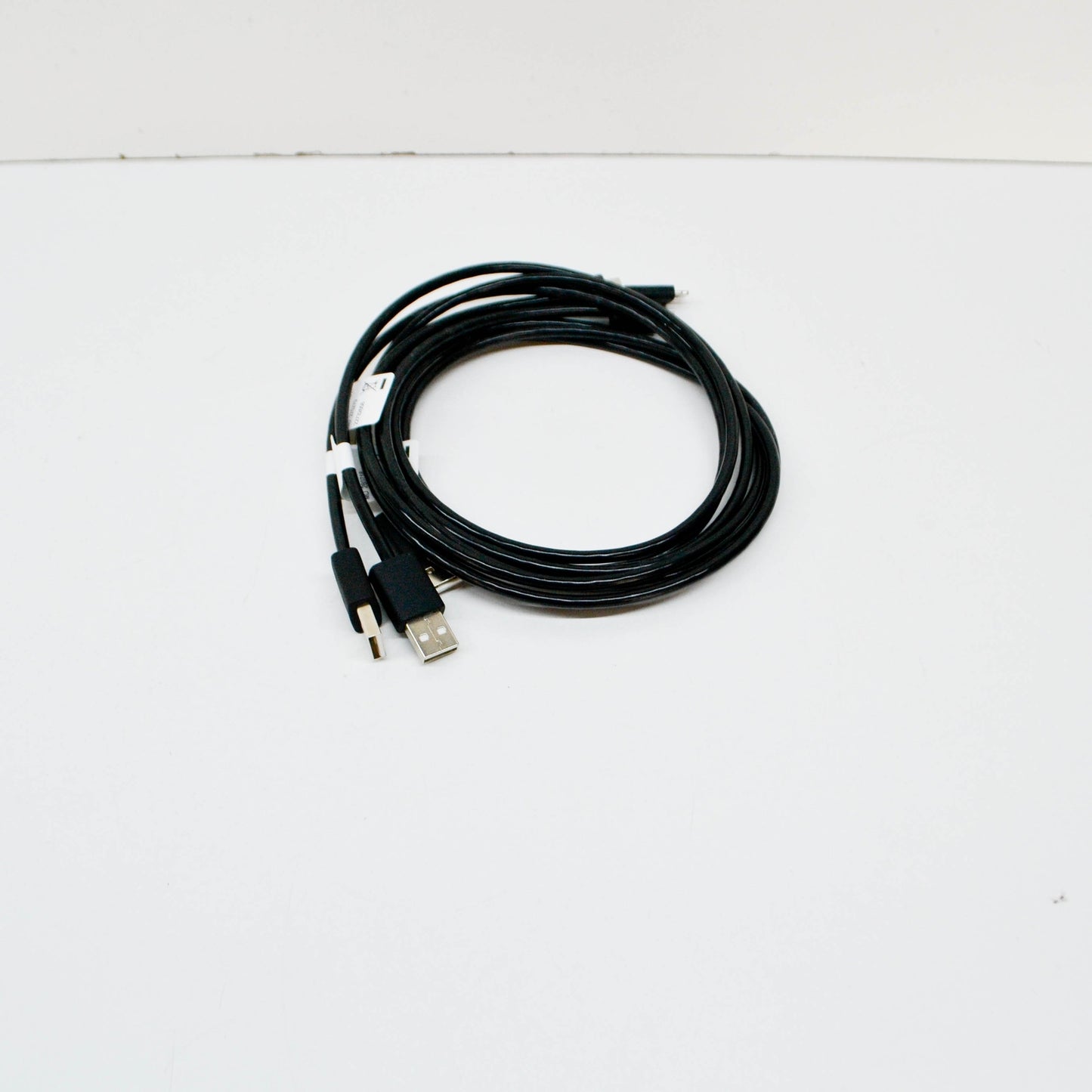 NEW MB CLA C117 IPOD/USB/AUX INTERFACE ELECTRIC LINE KIT A2138202104 ORIGINAL