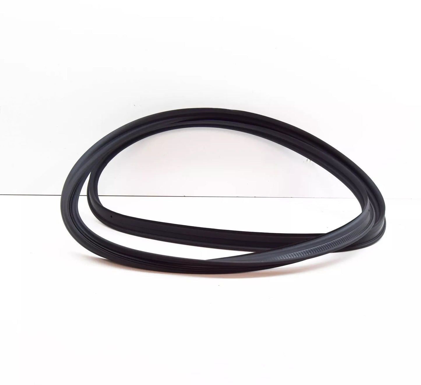 NEW MERCEDES-BENZ A W176 REAR END DOOR SEAL A1767400178 ORIGINAL