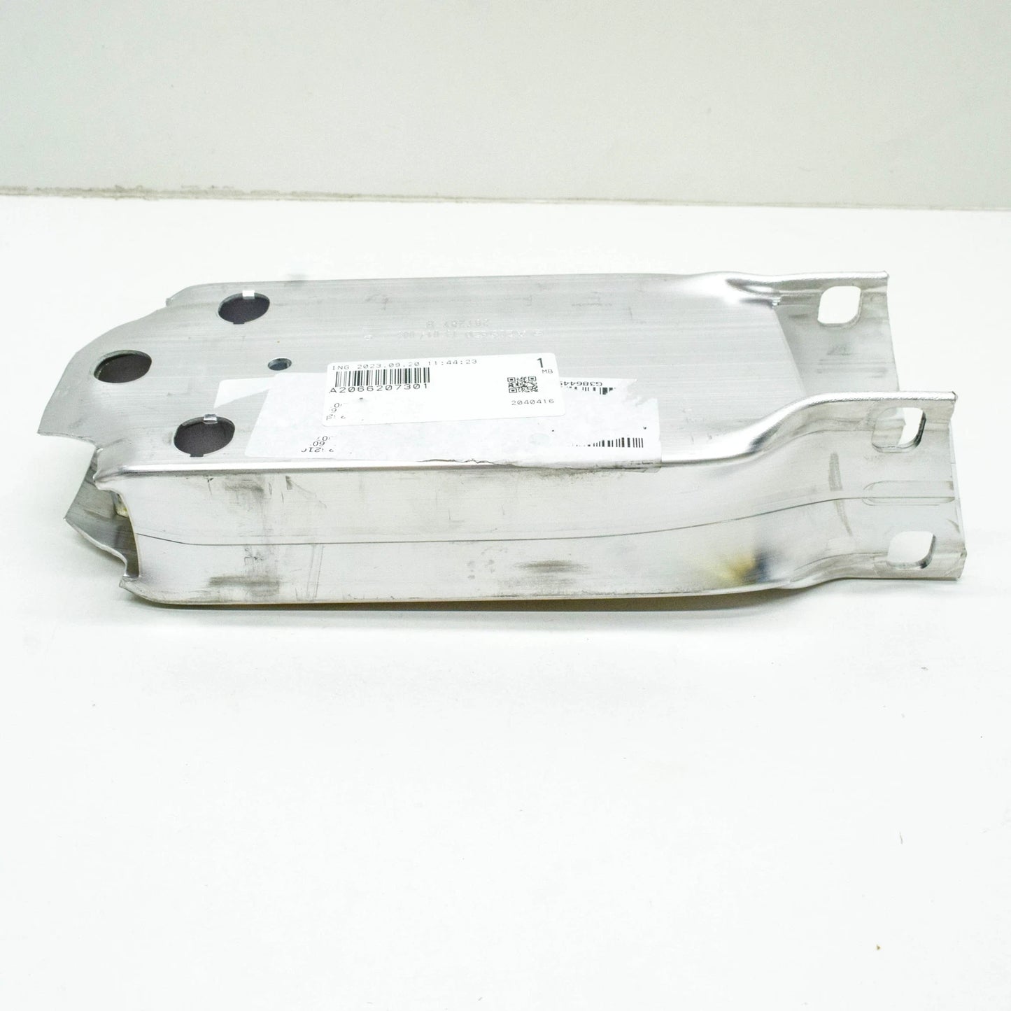 NEW MB C W206 FRONT BUMPER REINFORCEMENT LEFT EXTENSION A2066207301 ORIGINAL