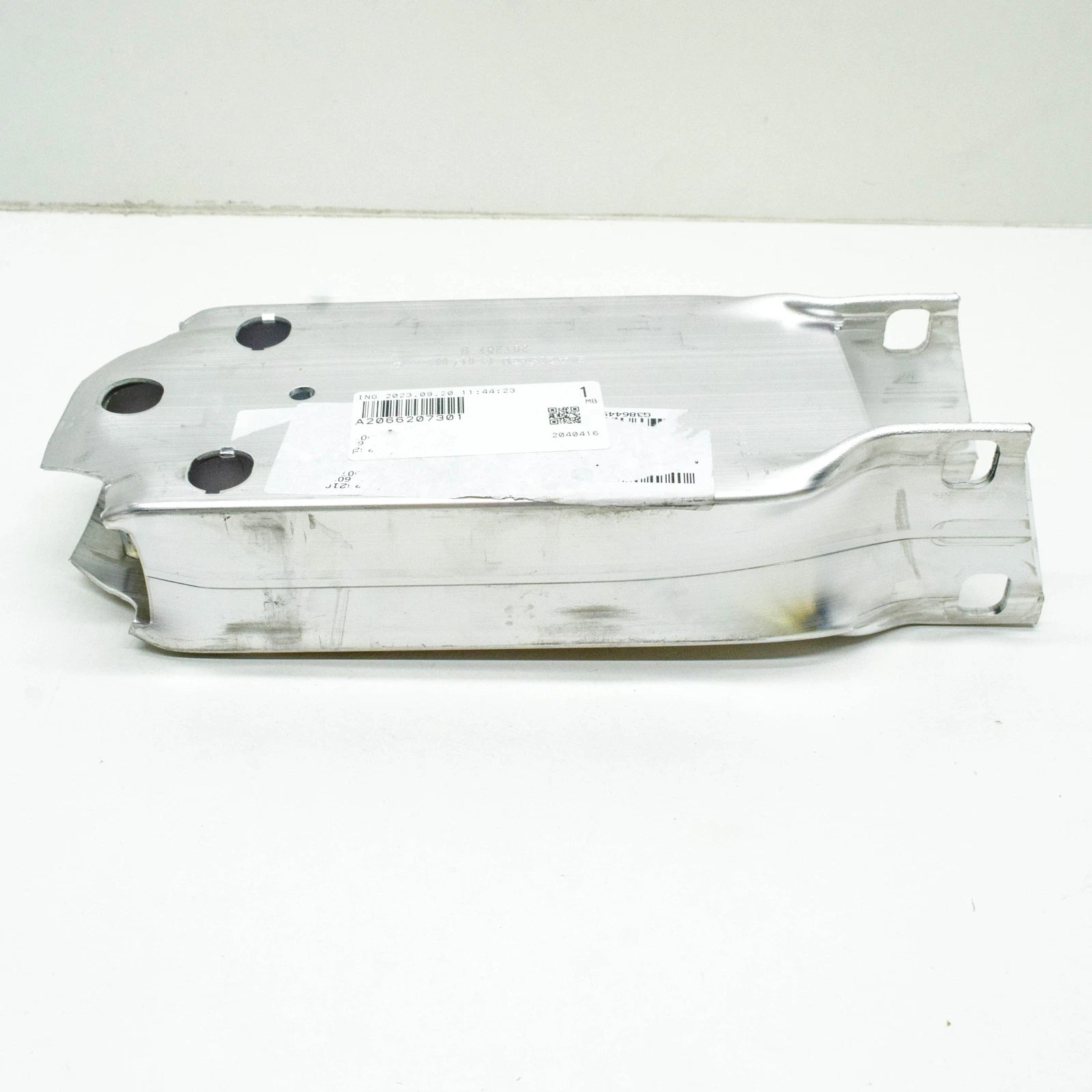 NEW MB C W206 FRONT BUMPER REINFORCEMENT LEFT EXTENSION A2066207301 ORIGINAL